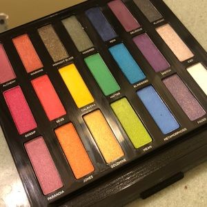 Urban Decay Full Sprectrum Eyeshadow Palette